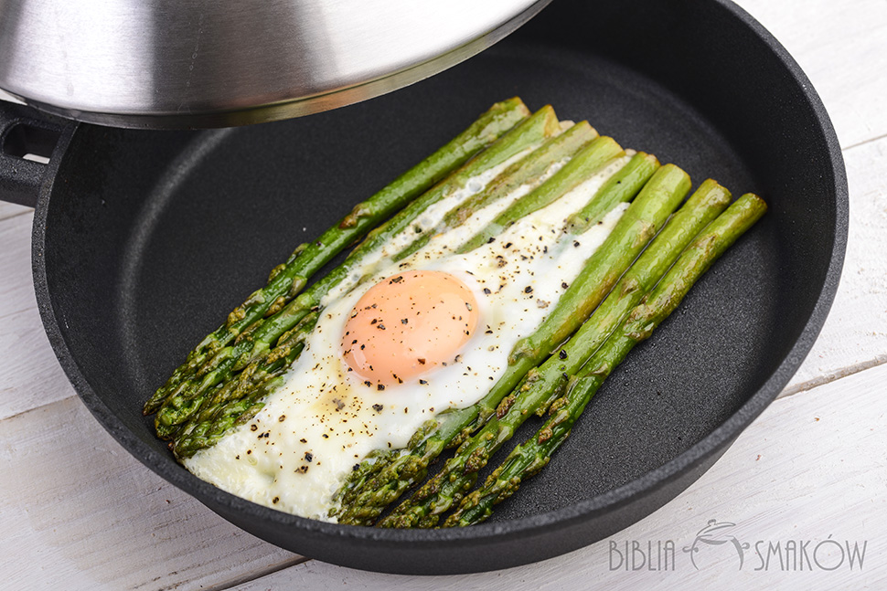 4_s_gustus_szparag_jajko_PFA2878